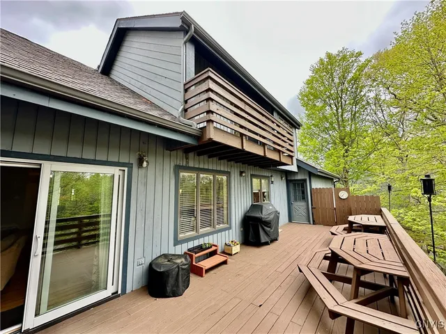 $395,000 | 4005 County Rte 57, Scriba, NY 13126