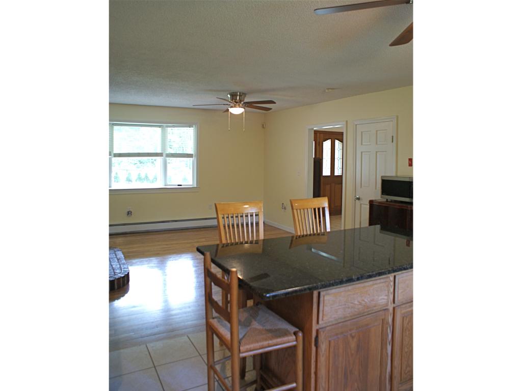 16 Range Road Deerfield, NH 03037 - Photo 14 of 35