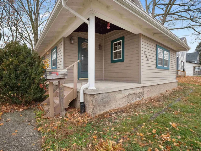 $175,000 | 244 Grayston Avenue, Huntington, IN 46750