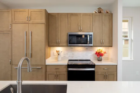 $1,175,000 | 75-4117 Kamalii, Kailua-Kona, HI 96740