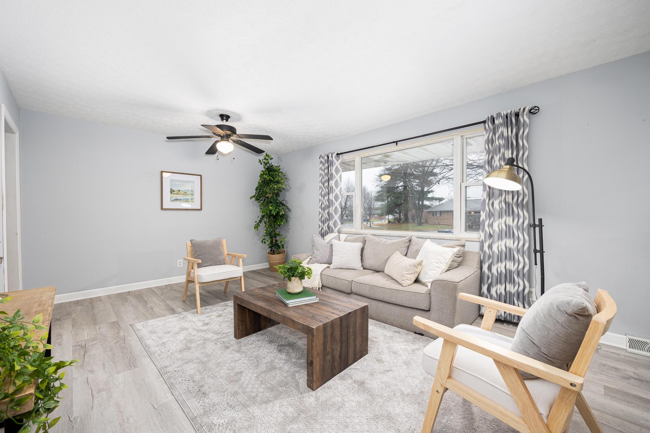 3870 Gilroy Rd_008