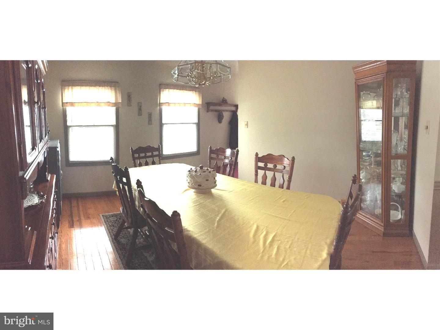 200 Paddock Way Delran, NJ 08075 - Photo 12 of 25 Dining Room