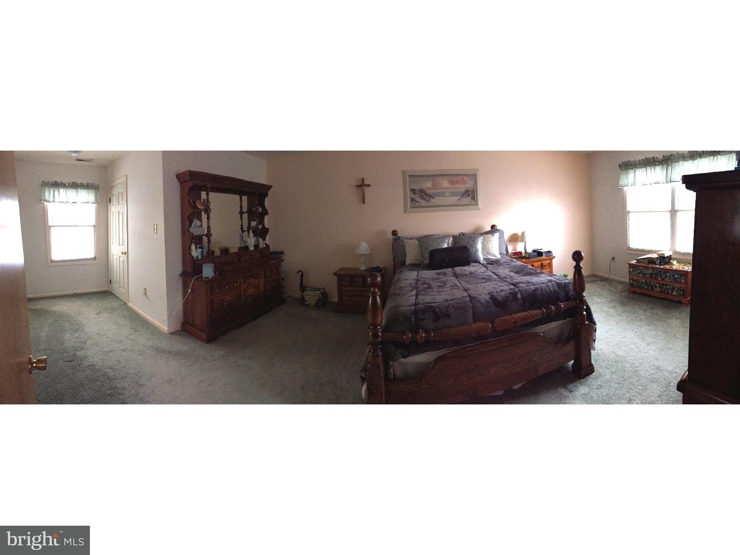 200 Paddock Way Delran, NJ 08075 - Photo 21 of 25 Master Bedroom