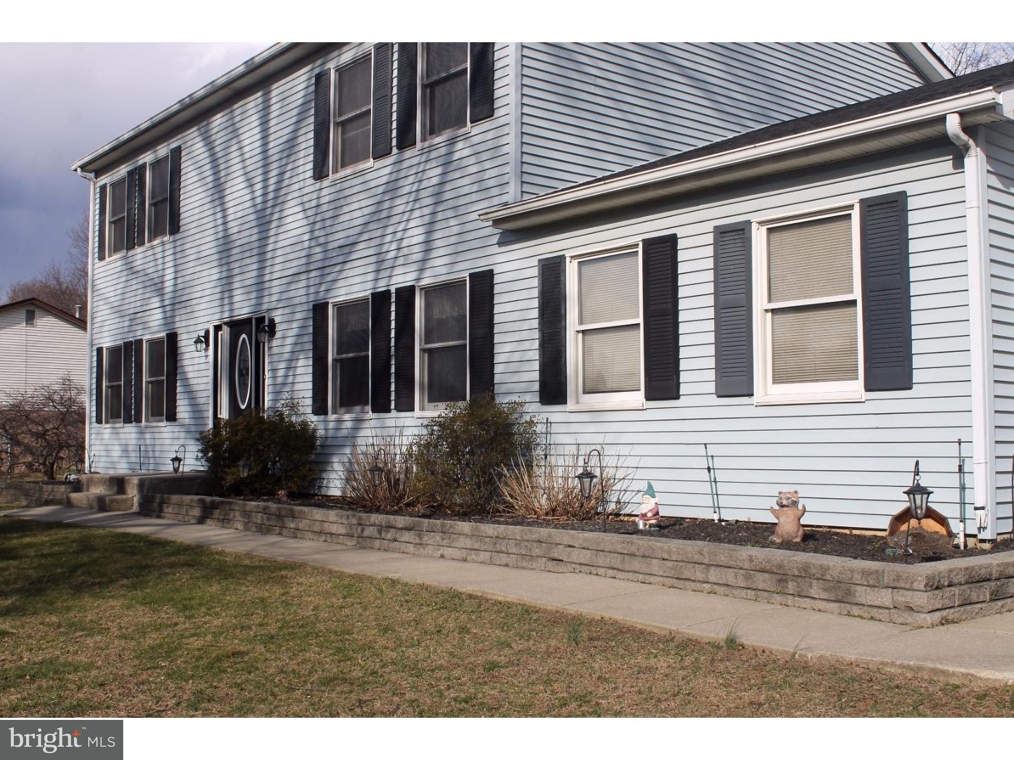 200 Paddock Way Delran, NJ 08075 - Photo 25 of 25 Exterior Front