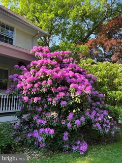$939,000 | 2 Chestnut Avenue, Narberth, PA 19072