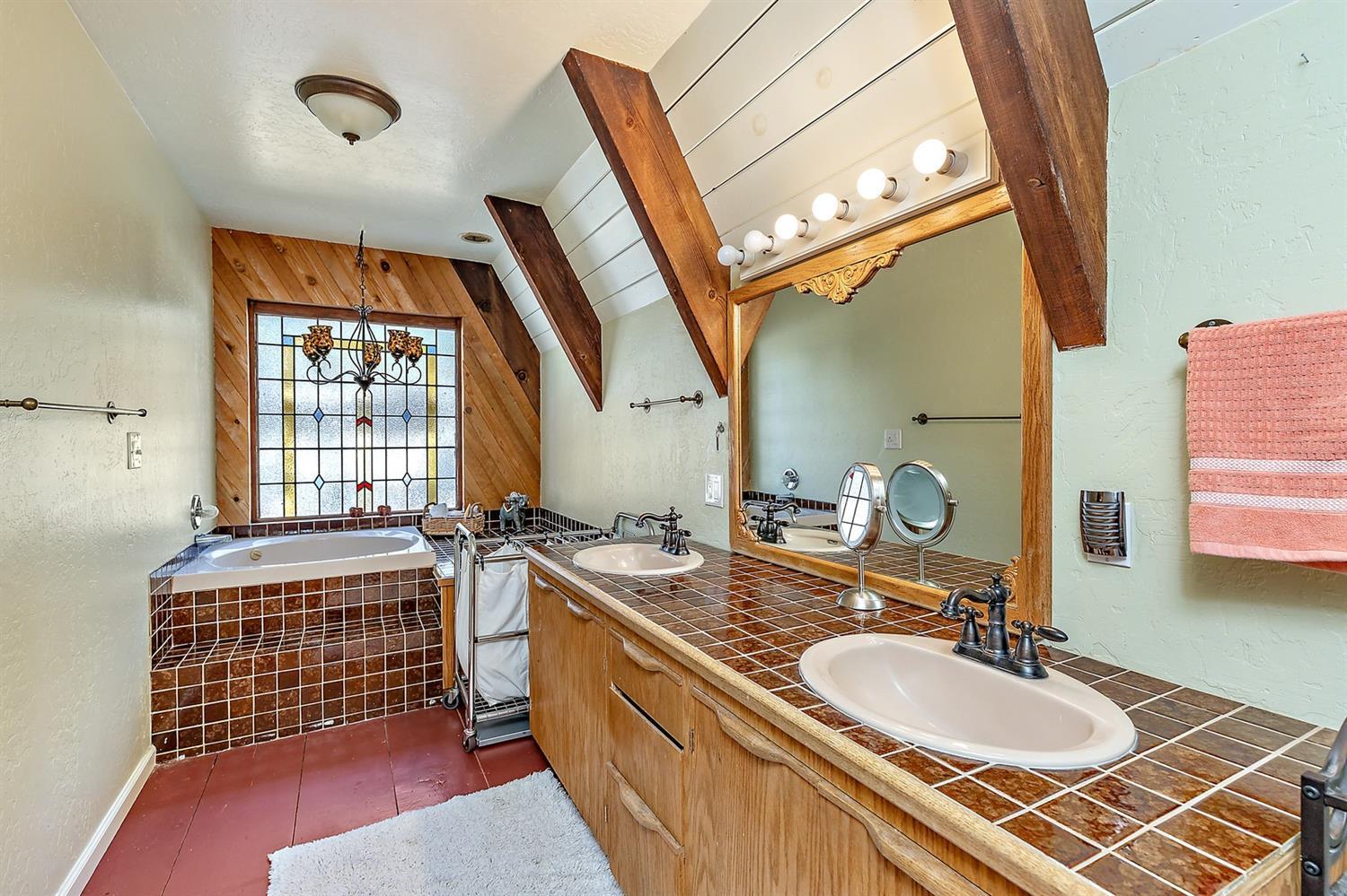 3716 Walker Creek Road Central Point, OR 97502 - Photo 17 of 35 Additional Photo