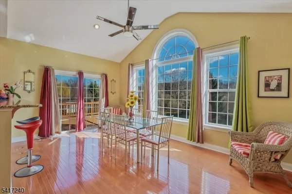 $985,000 | 4 Elm Drive, Clinton, NJ 08809