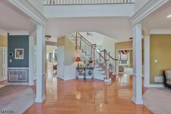 $985,000 | 4 Elm Drive, Clinton, NJ 08809