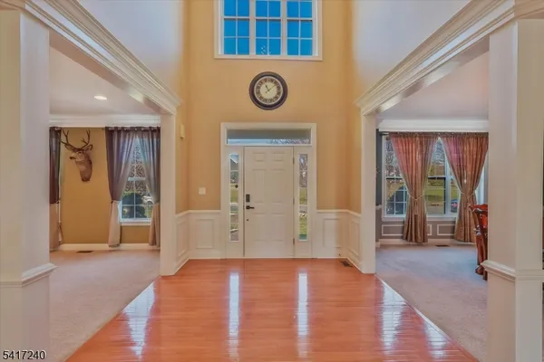 $985,000 | 4 Elm Drive, Clinton, NJ 08809