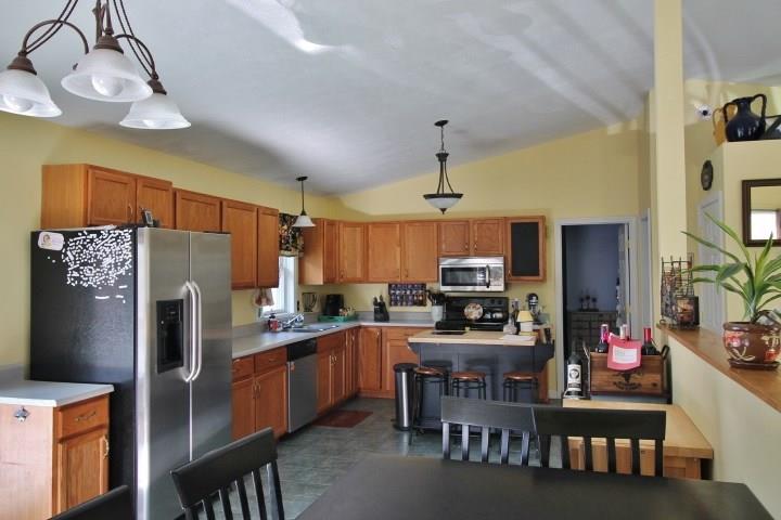 32 Vickery Road Auburn, ME 04210 - Photo 8 of 25 Photo
