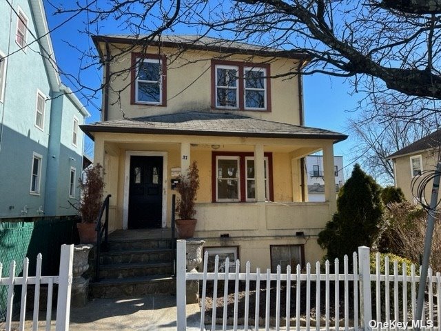37 4th Street New Rochelle, NY 10801 - Photo 1 of 1 Gallery Image 1