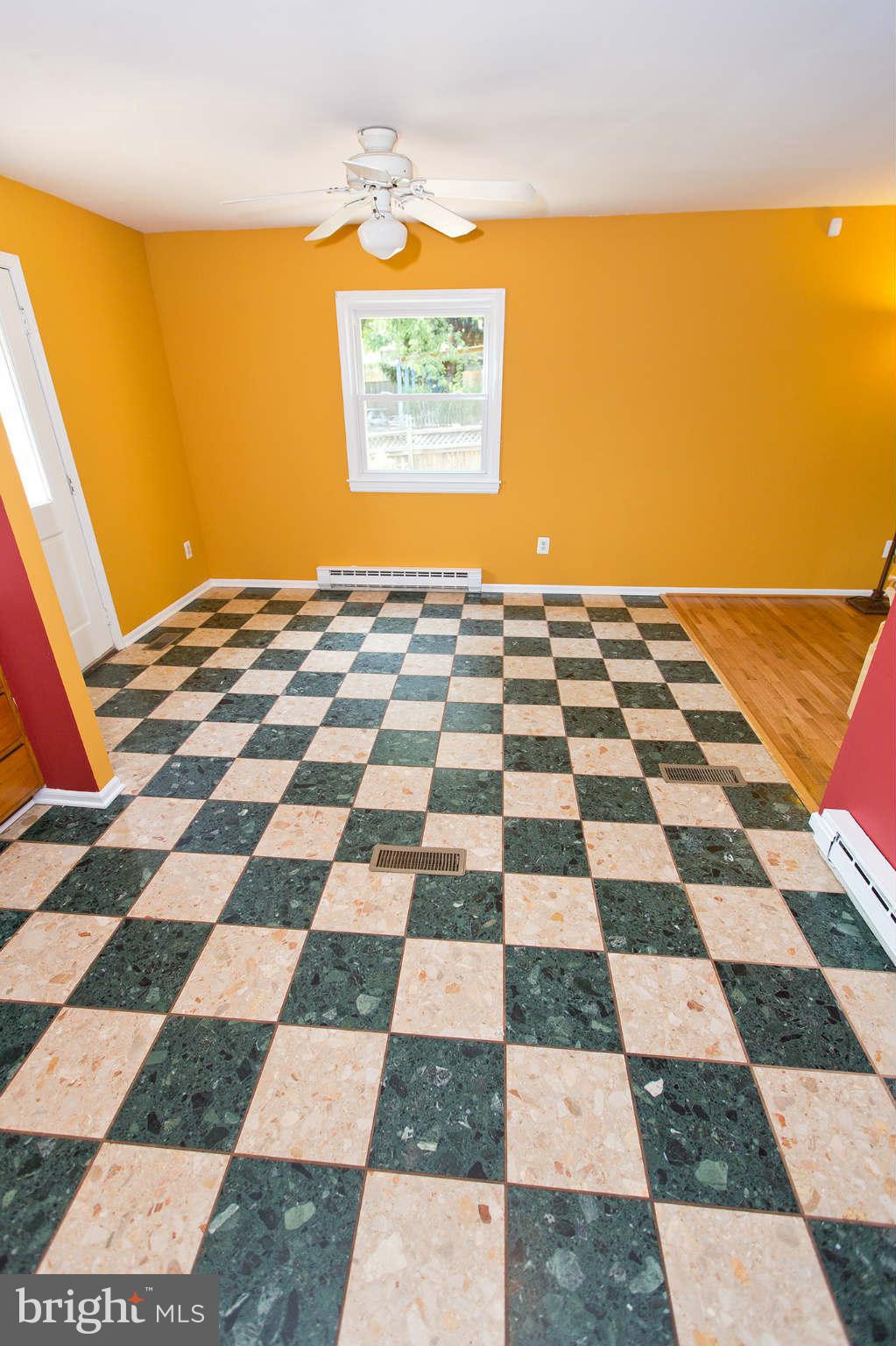 1210 East Jefferson Road Sterling, VA 20164 - Photo 7 of 30 Dining Room