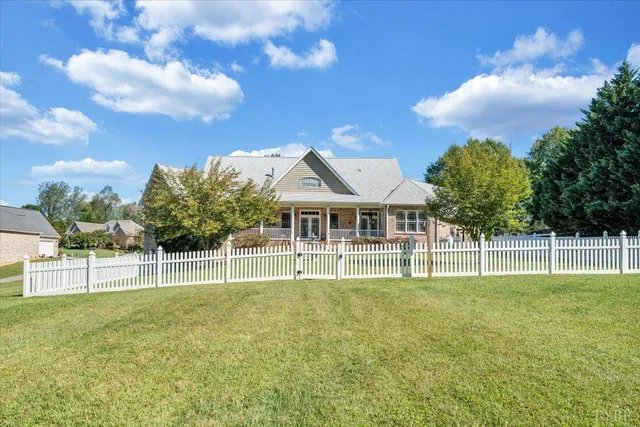 $995,000 | 1074 Jefferson Drive West, Forest, VA 24551