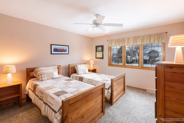 $799,900 | 2742 Jasmine Drive, Fitchburg, WI 53711