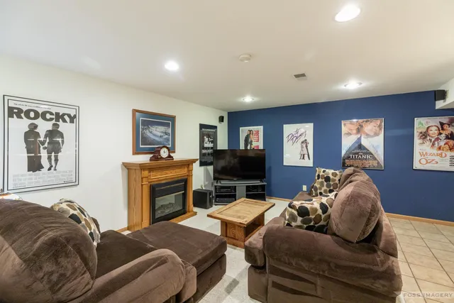 $799,900 | 2742 Jasmine Drive, Fitchburg, WI 53711