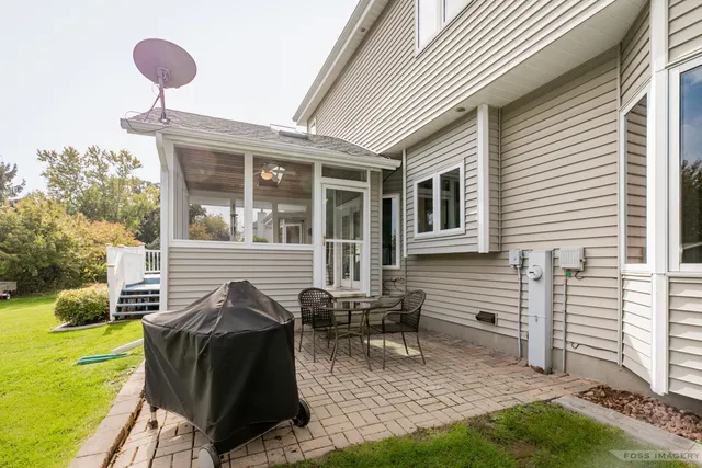 $799,900 | 2742 Jasmine Drive, Fitchburg, WI 53711