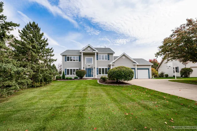 $799,900 | 2742 Jasmine Drive, Fitchburg, WI 53711