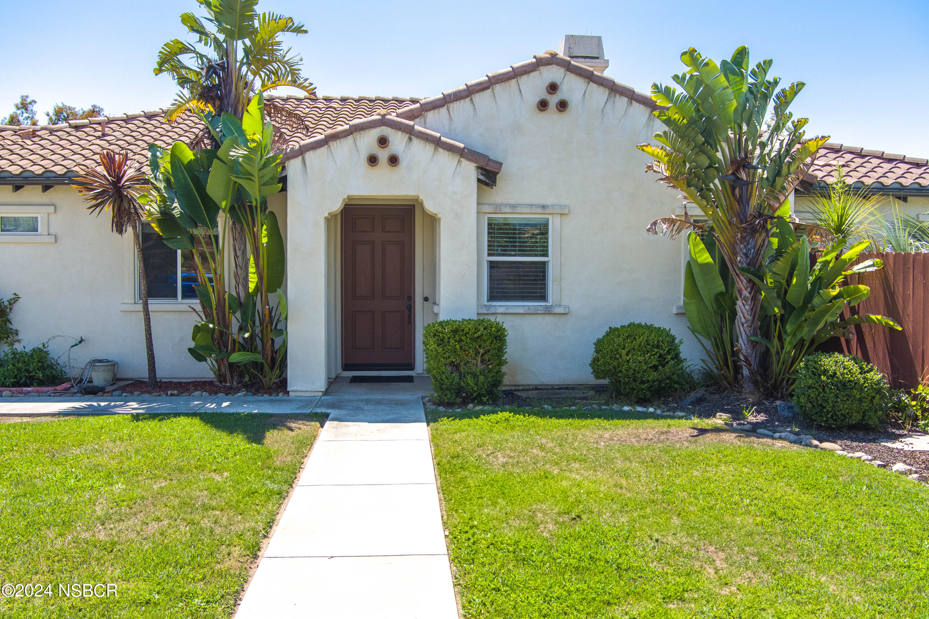 723 Voyager Road Lompoc, CA 93436 - Photo 2 of 34 02-MAX_0136