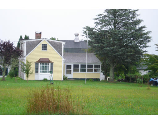 476 Snipatuit Road Rochester, MA 02770 - Photo 1 of 6