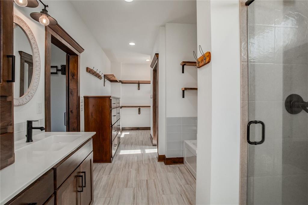 537 East 550 Road Overbrook, KS 66524 - Photo 16 of 48 Gallery Image 16