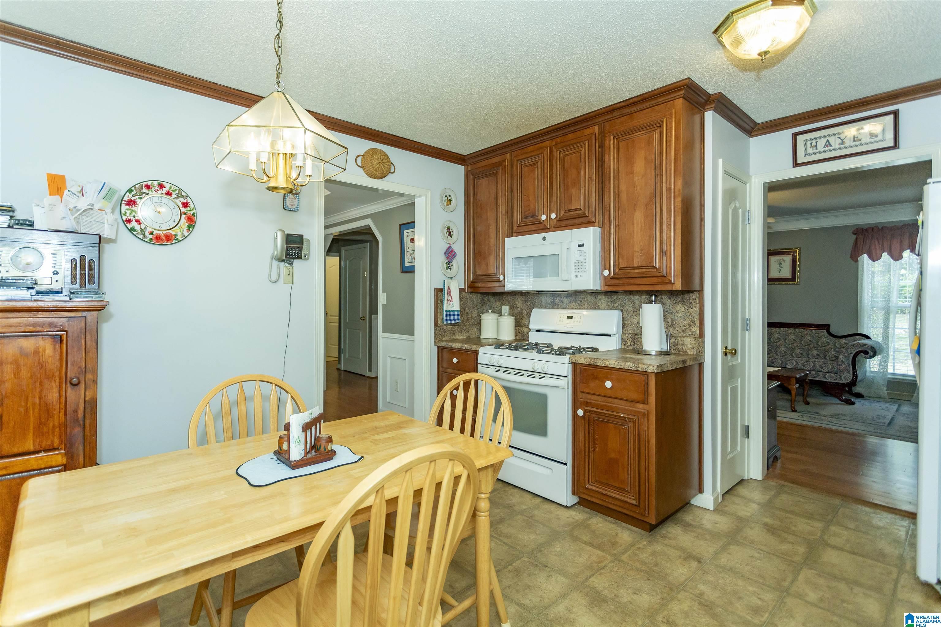 178 South Hillcrest Road Odenville, AL 35120 - Photo 35 of 57