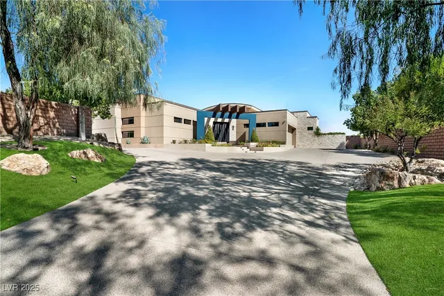 $9,100,000 | 10 Ridge Blossom Road, Las Vegas, NV 89135