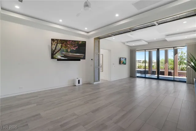 $9,100,000 | 10 Ridge Blossom Road, Las Vegas, NV 89135