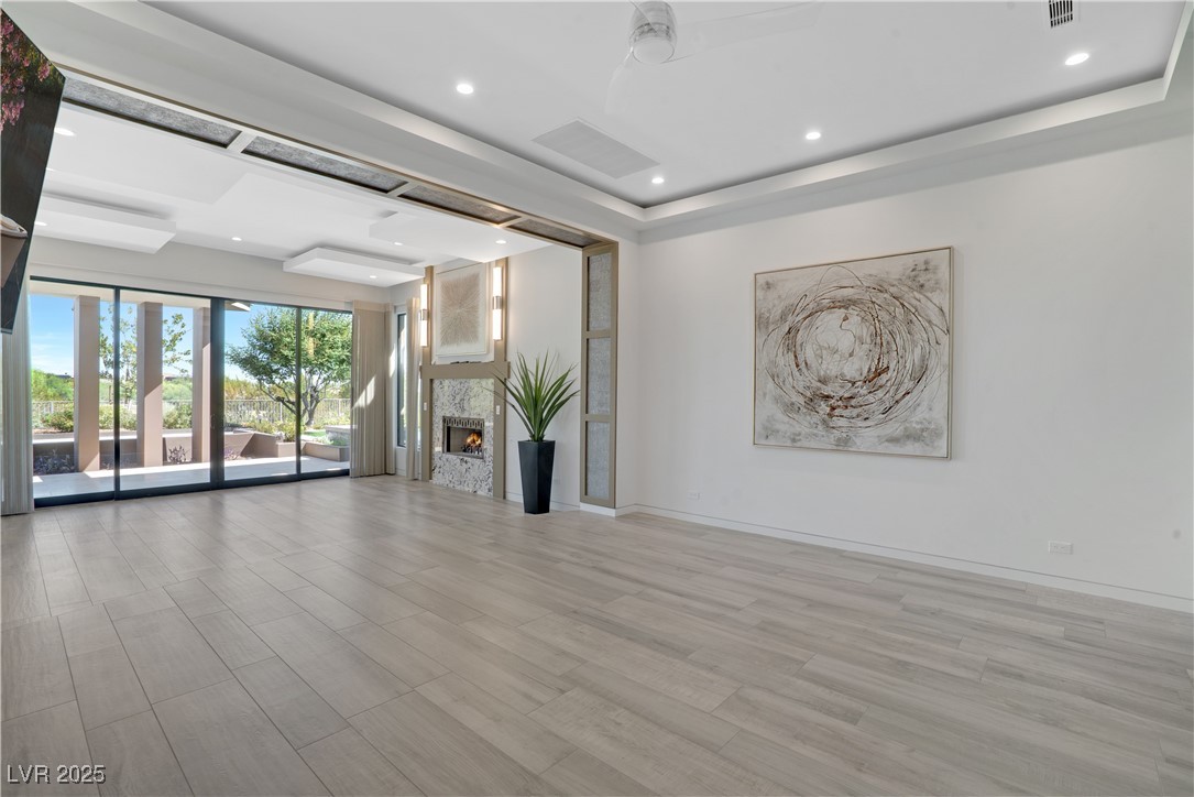 10 Ridge Blossom Road Las Vegas, NV 89135 - Photo 21 of 69 Primary bedroom with sitting room