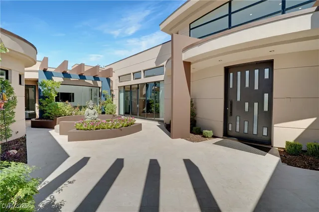 $9,100,000 | 10 Ridge Blossom Road, Las Vegas, NV 89135