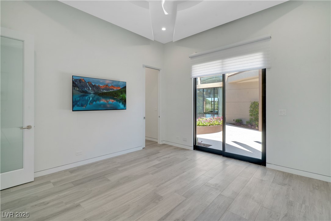 10 Ridge Blossom Road Las Vegas, NV 89135 - Photo 35 of 69 Bedroom with Bath