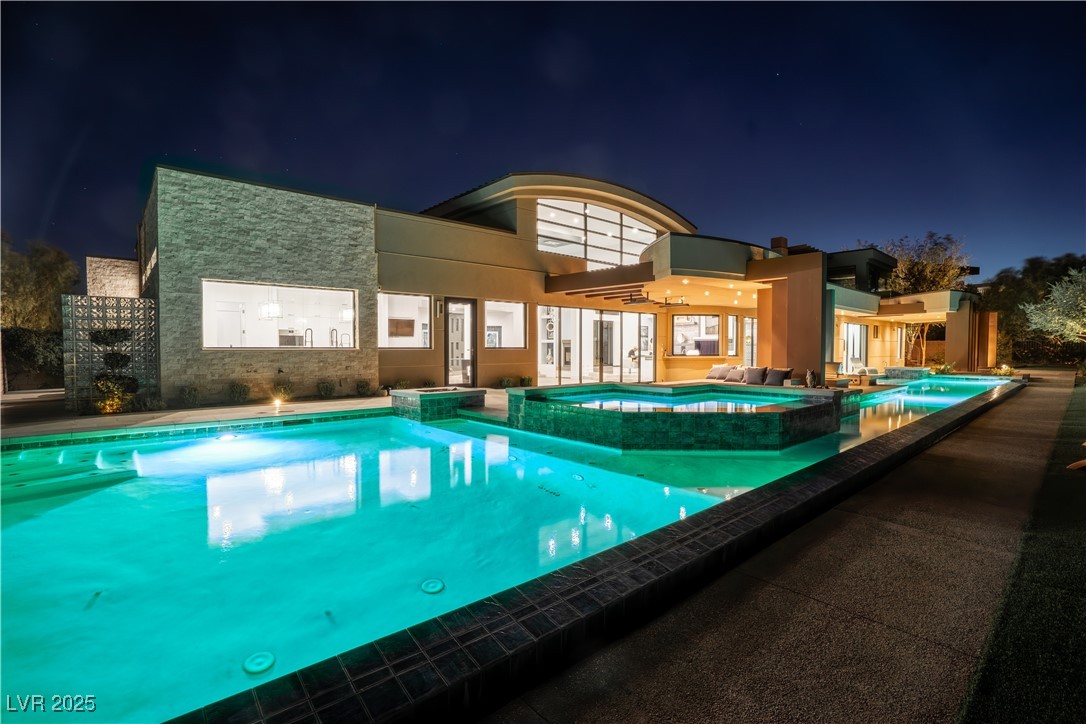 10 Ridge Blossom Road Las Vegas, NV 89135 - Photo 4 of 69