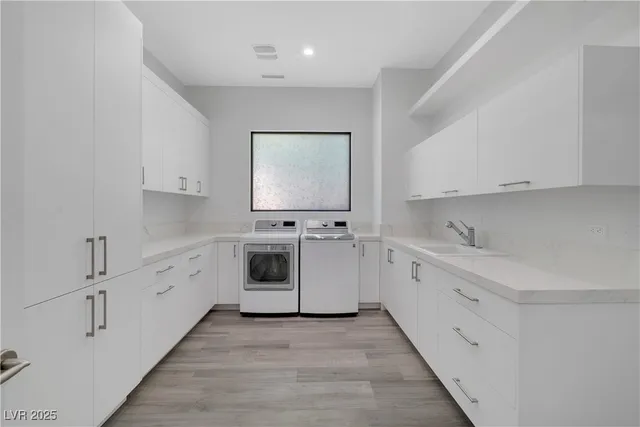 $9,100,000 | 10 Ridge Blossom Road, Las Vegas, NV 89135