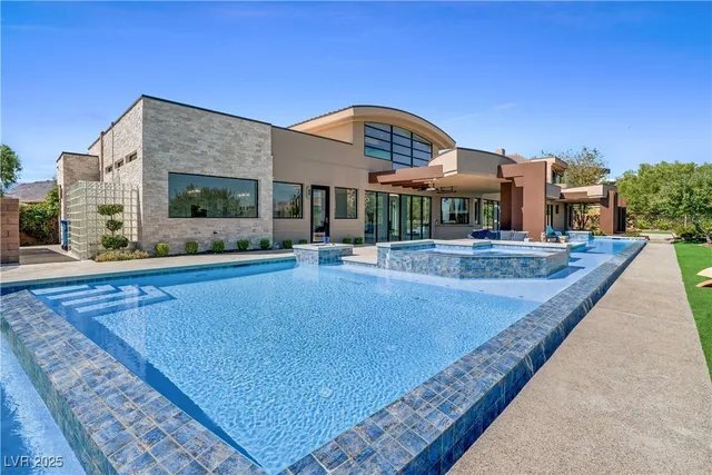 $9,100,000 | 10 Ridge Blossom Road, Las Vegas, NV 89135