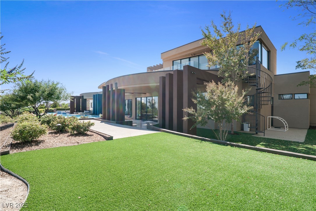 10 Ridge Blossom Road Las Vegas, NV 89135 - Photo 63 of 69 Back yard with Golf Course and Strip Views!