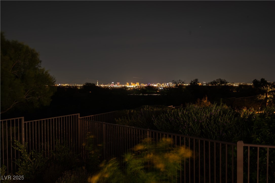 10 Ridge Blossom Road Las Vegas, NV 89135 - Photo 68 of 69 Strip Views!