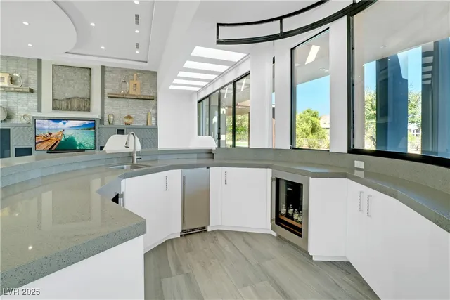 $9,100,000 | 10 Ridge Blossom Road, Las Vegas, NV 89135