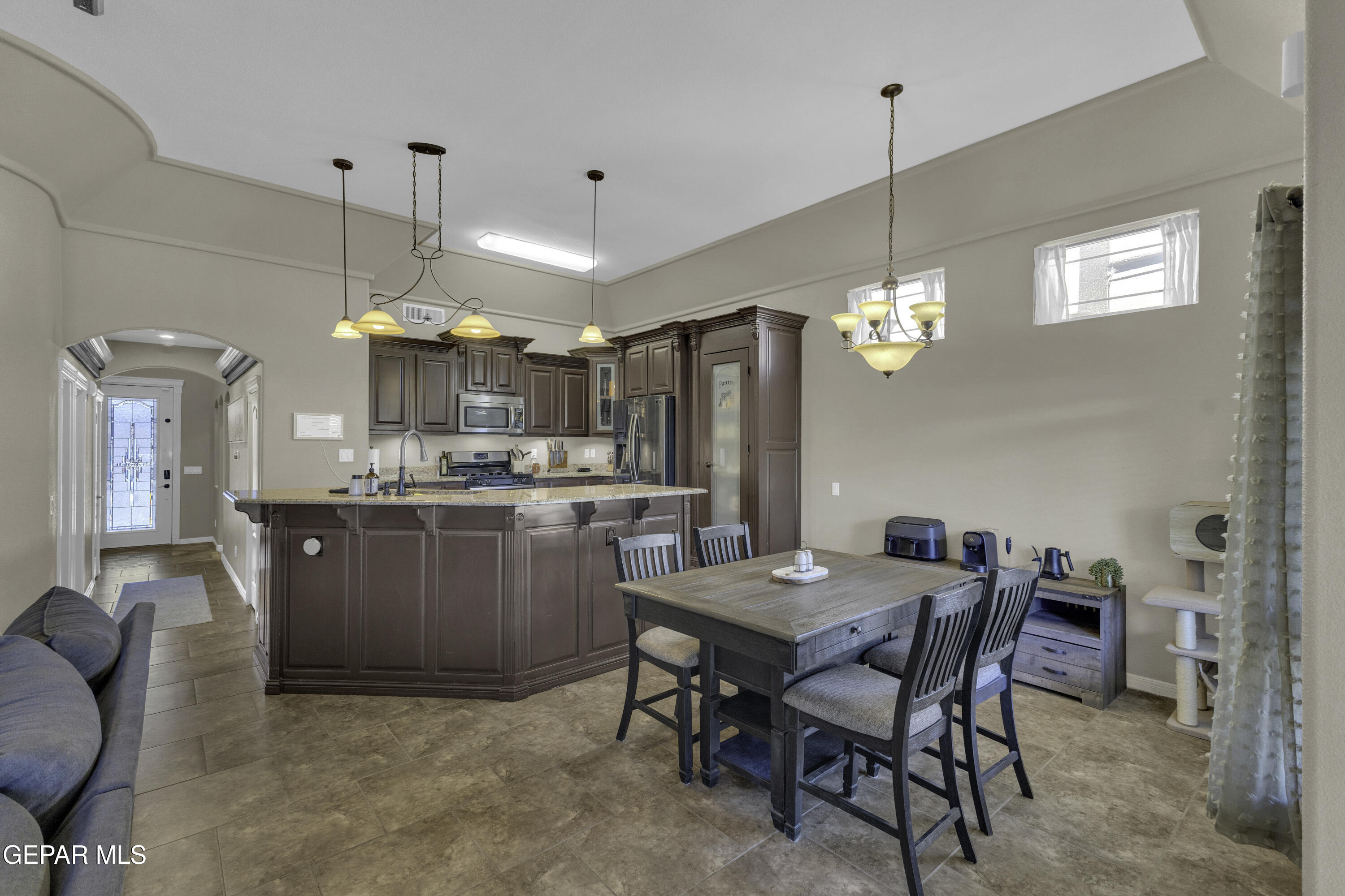 11504 Rafael Serna Lane El Paso, TX 79934 - Photo 11 of 50 2 (21)