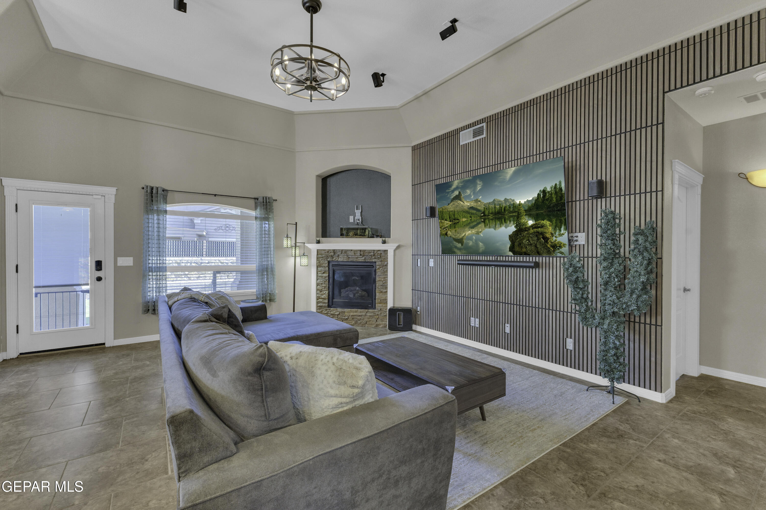 11504 Rafael Serna Lane El Paso, TX 79934 - Photo 5 of 50 2 (14)