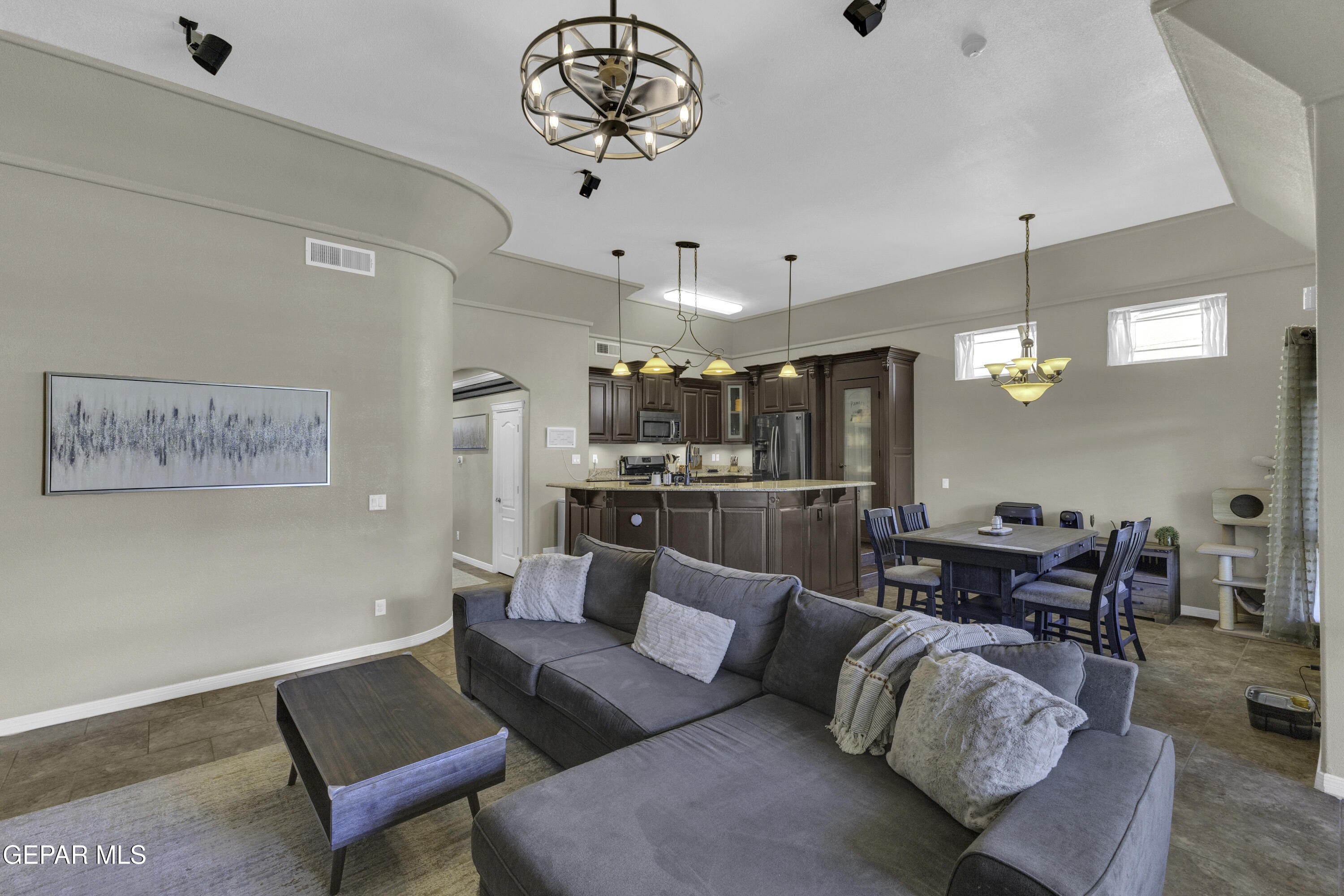 11504 Rafael Serna Lane El Paso, TX 79934 - Photo 7 of 50 2 (20)