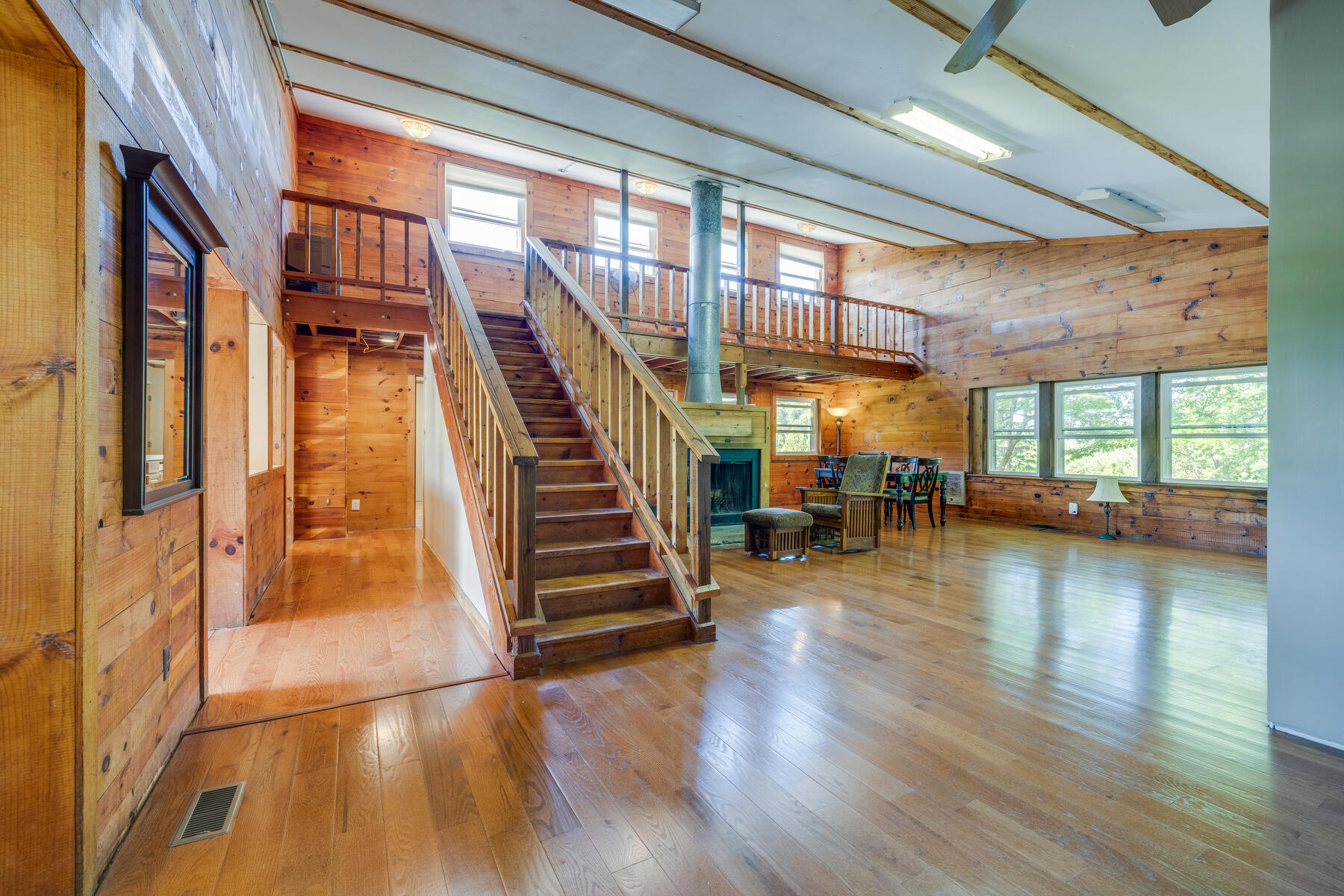 3175 Middle Creek Road Afton, TN 37616 - Photo 8 of 40 008