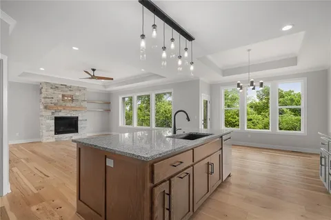 $786,050 | 25000 West 89th Street, Lenexa, KS 66227