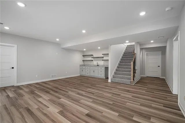 $766,800 | 25000 West 89th Street, Lenexa, KS 66227