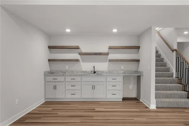 $766,800 | 25000 West 89th Street, Lenexa, KS 66227