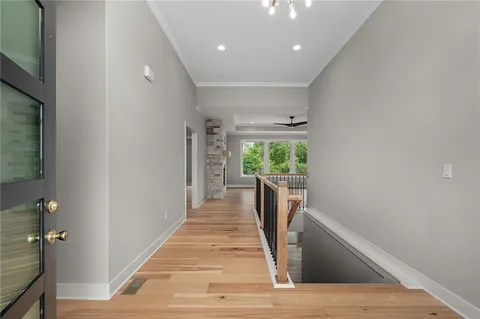 $786,050 | 25000 West 89th Street, Lenexa, KS 66227