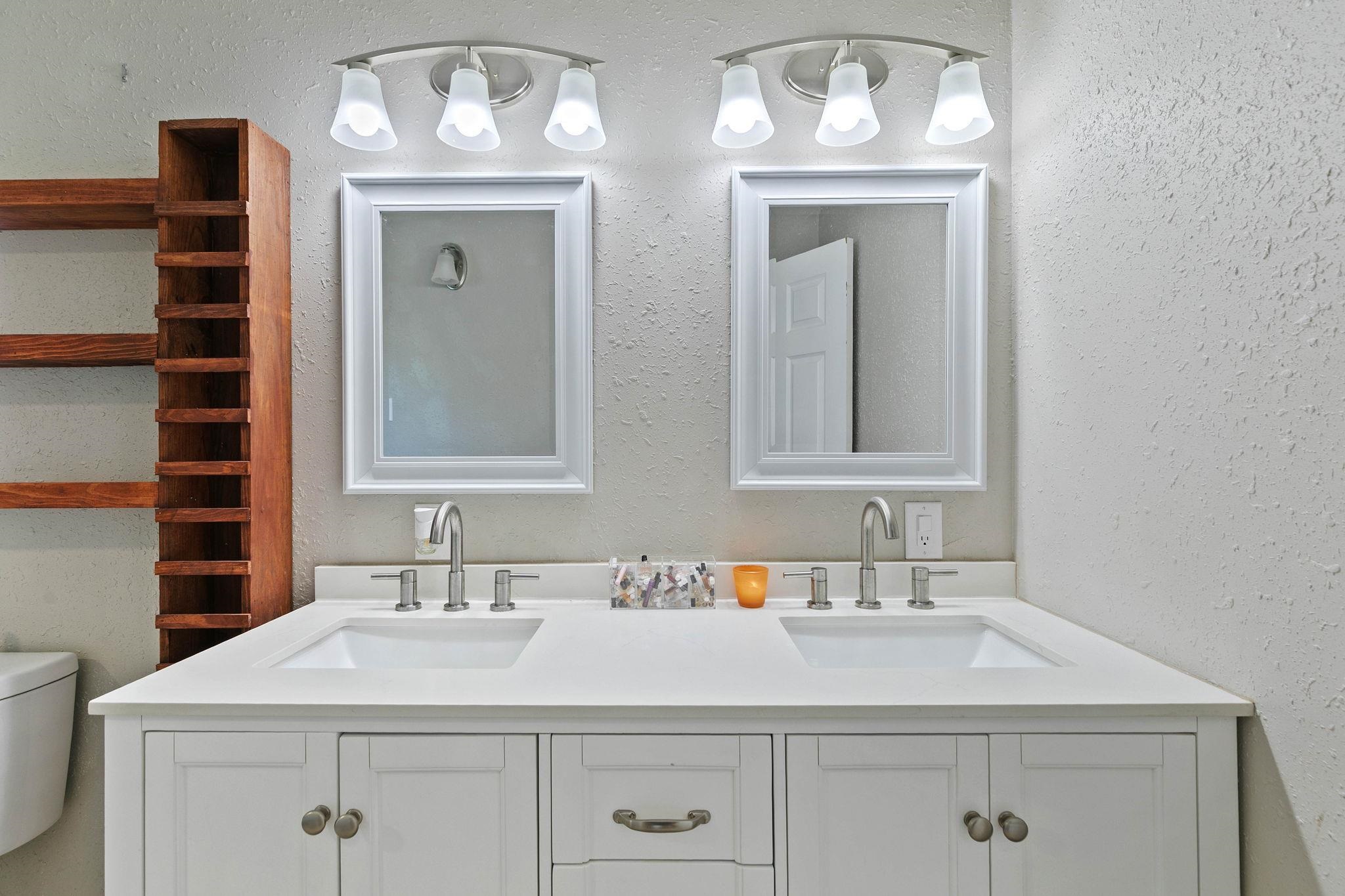 16796 Thompson Road Loxley, AL 36551 - Photo 42 of 93 Bathroom