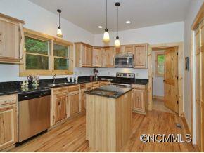 525 Patterson Road Hendersonville, NC 28739 - Photo 6 of 15