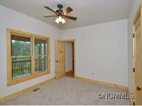 525 Patterson Road Hendersonville, NC 28739 - Photo 7 of 15