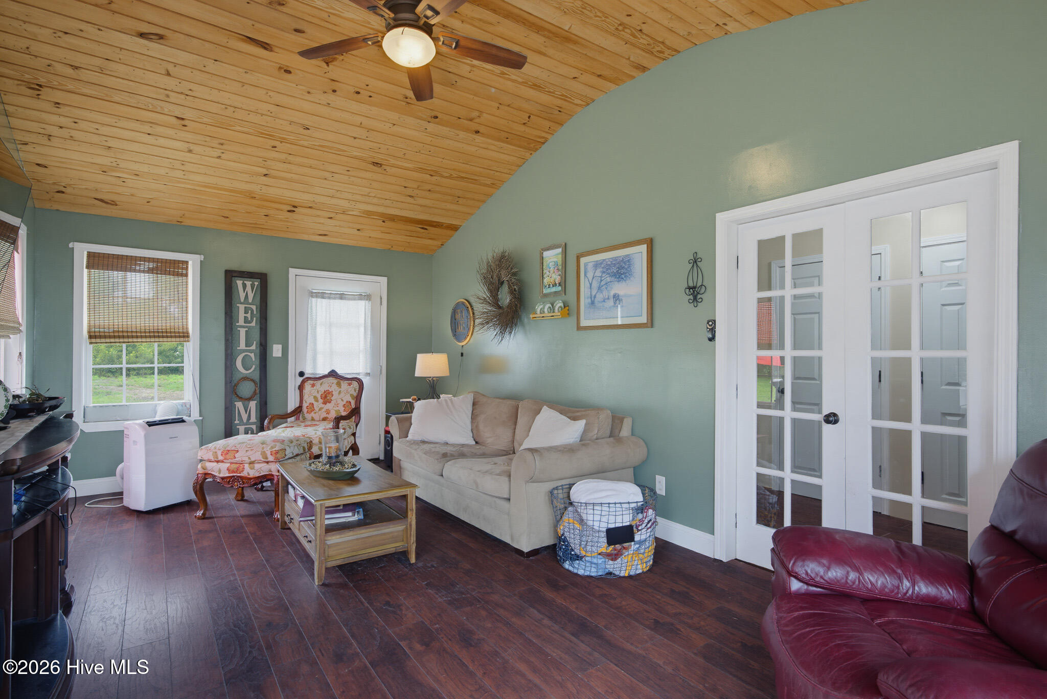 388 Comfort Road Richlands, NC 28574 - Photo 55 of 97