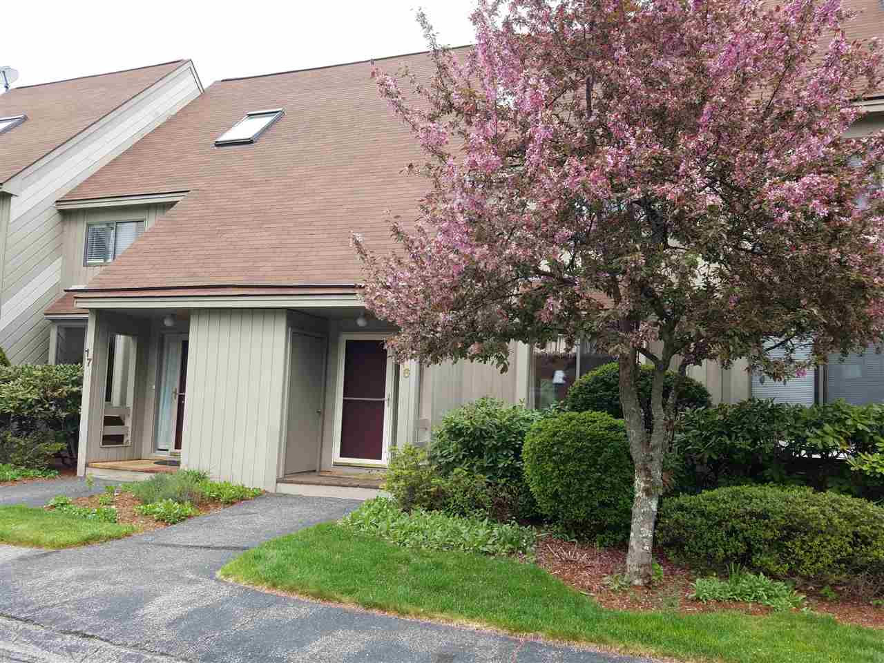 16 Rockingham Court, Unit 139 Bedford, NH 03110 - Photo 1 of 9 Gallery Image 1