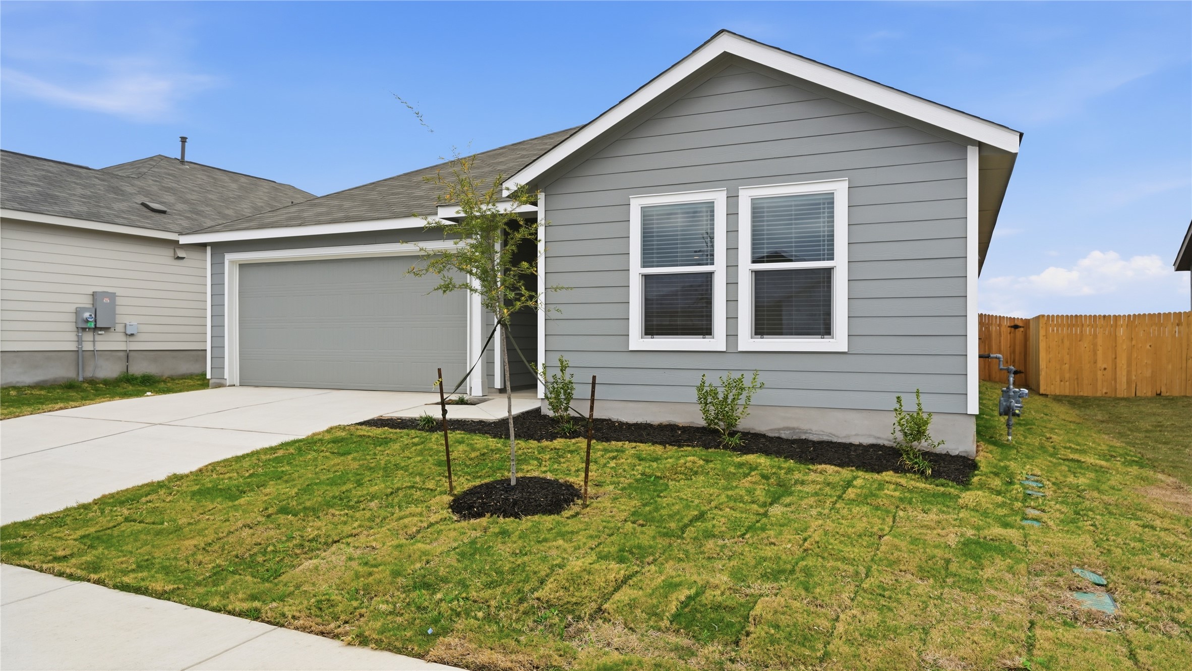 221 Stumpy Street San Marcos, TX 78666 - Photo 2 of 35 a backyard of a house